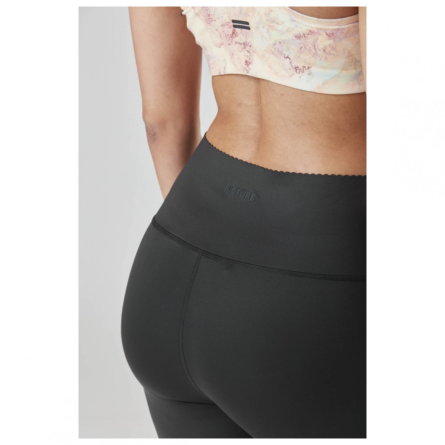 Picture Women's Cintra Tech Leggings - Leggings - Image 9